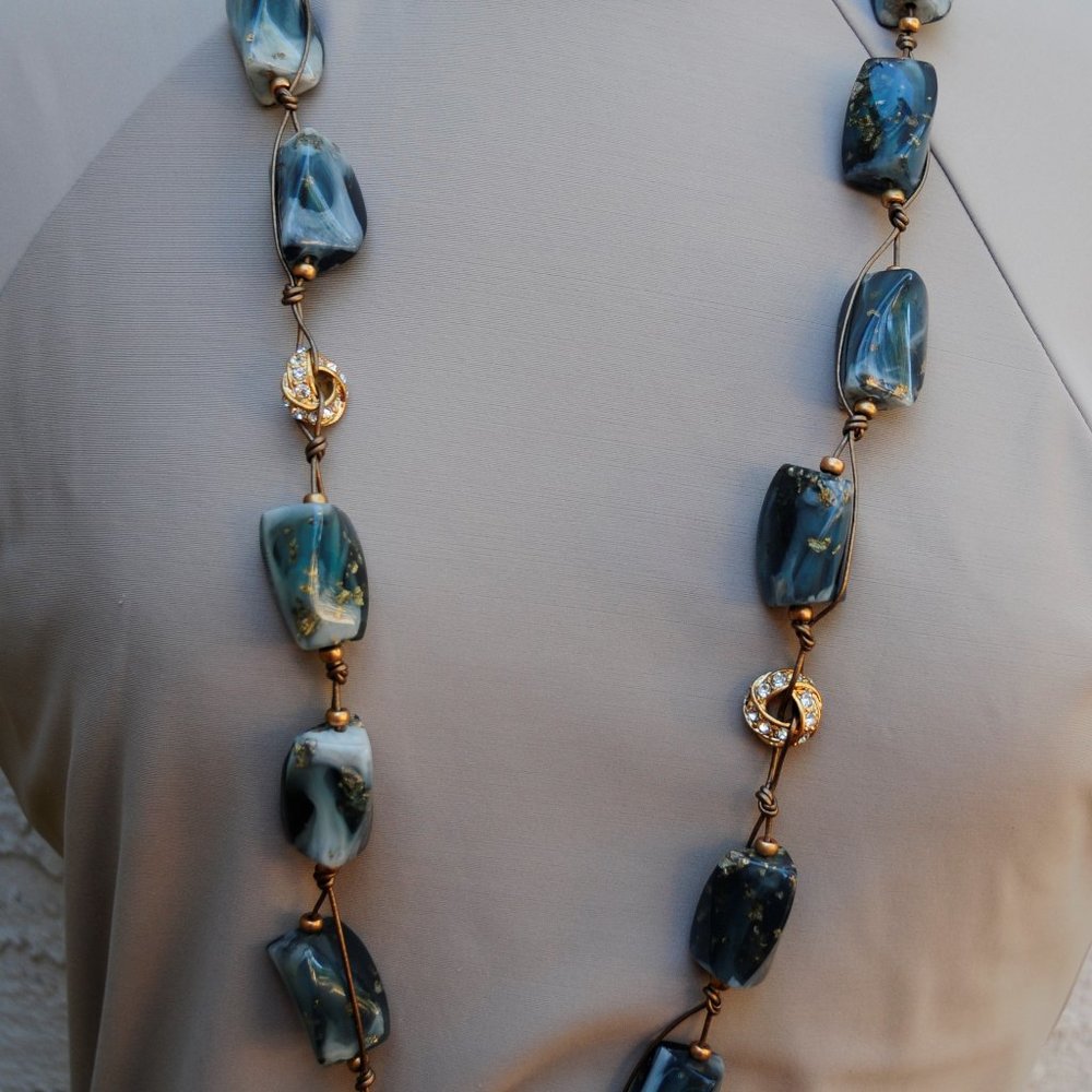 NWOT Chico's Necklace